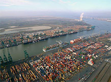 Порт Антверпен (Port of Antwerp) принимает крупнейшие в мире контейнеровозы